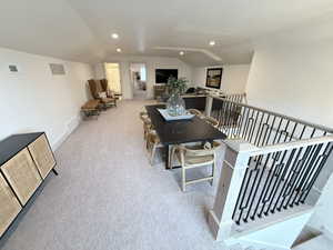 Large loft/bonus room