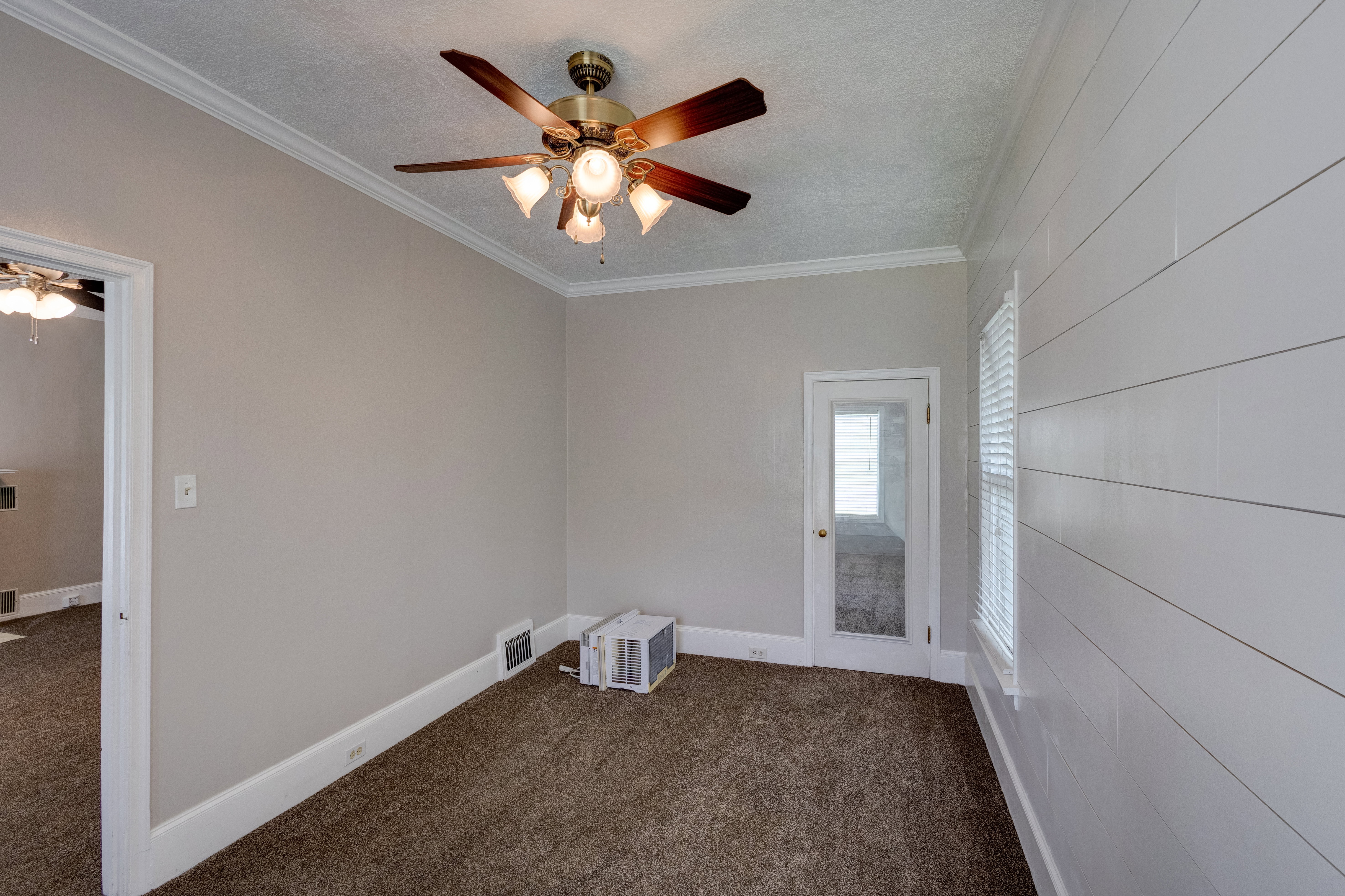 Main bedroom.
