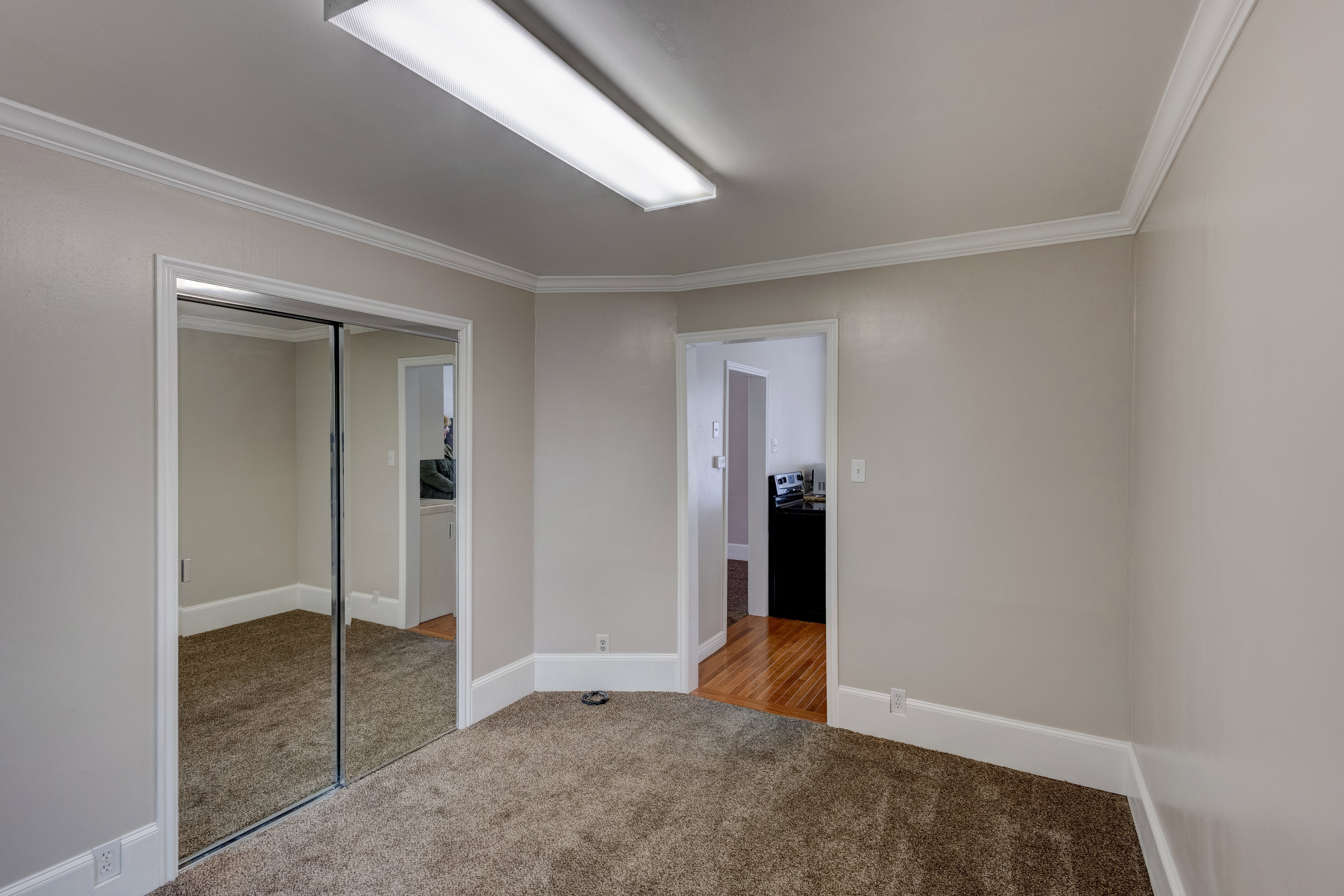 Spare room, optional 2nd bedroom/office