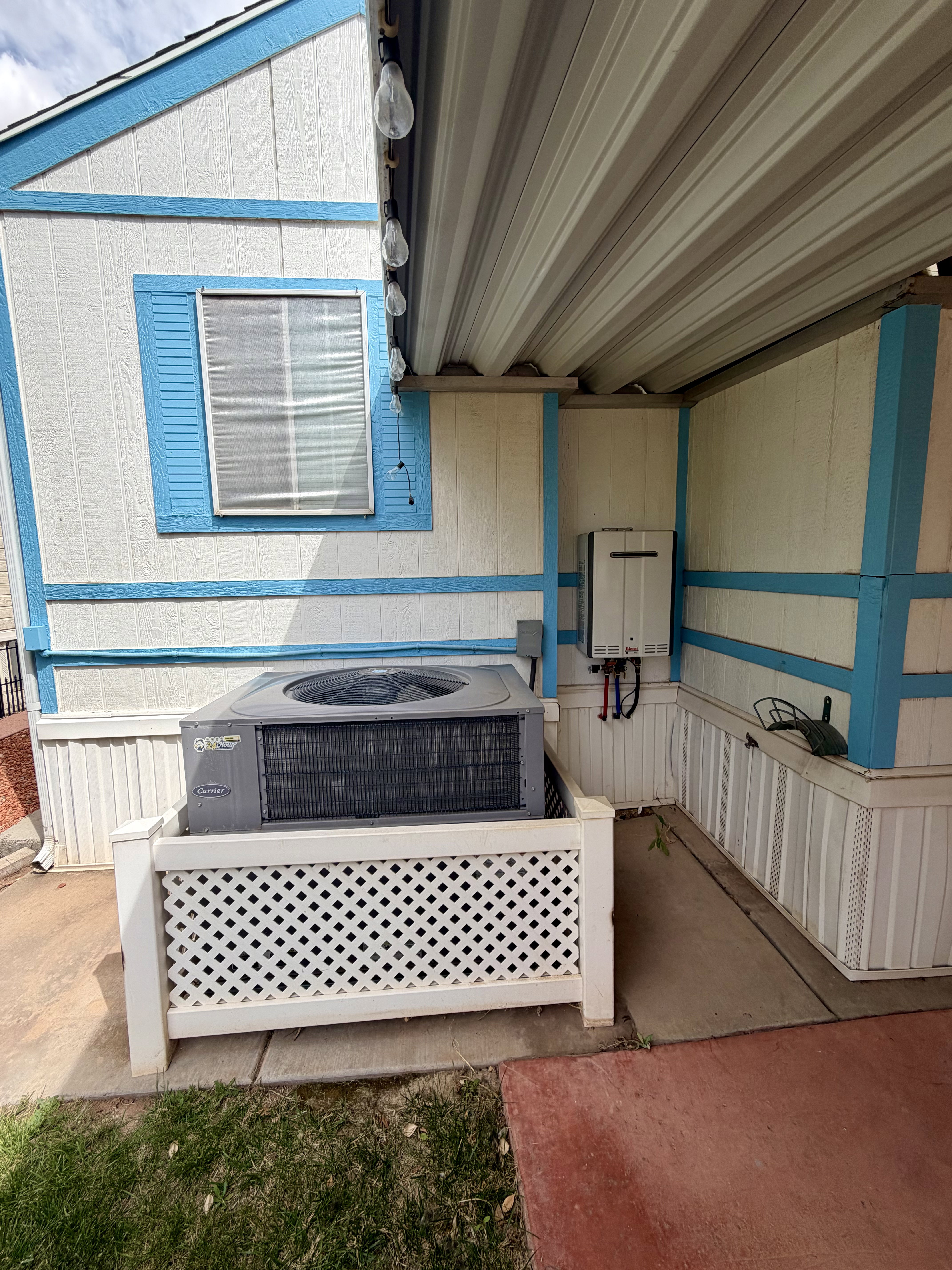 Exterior view of a central air condition unit