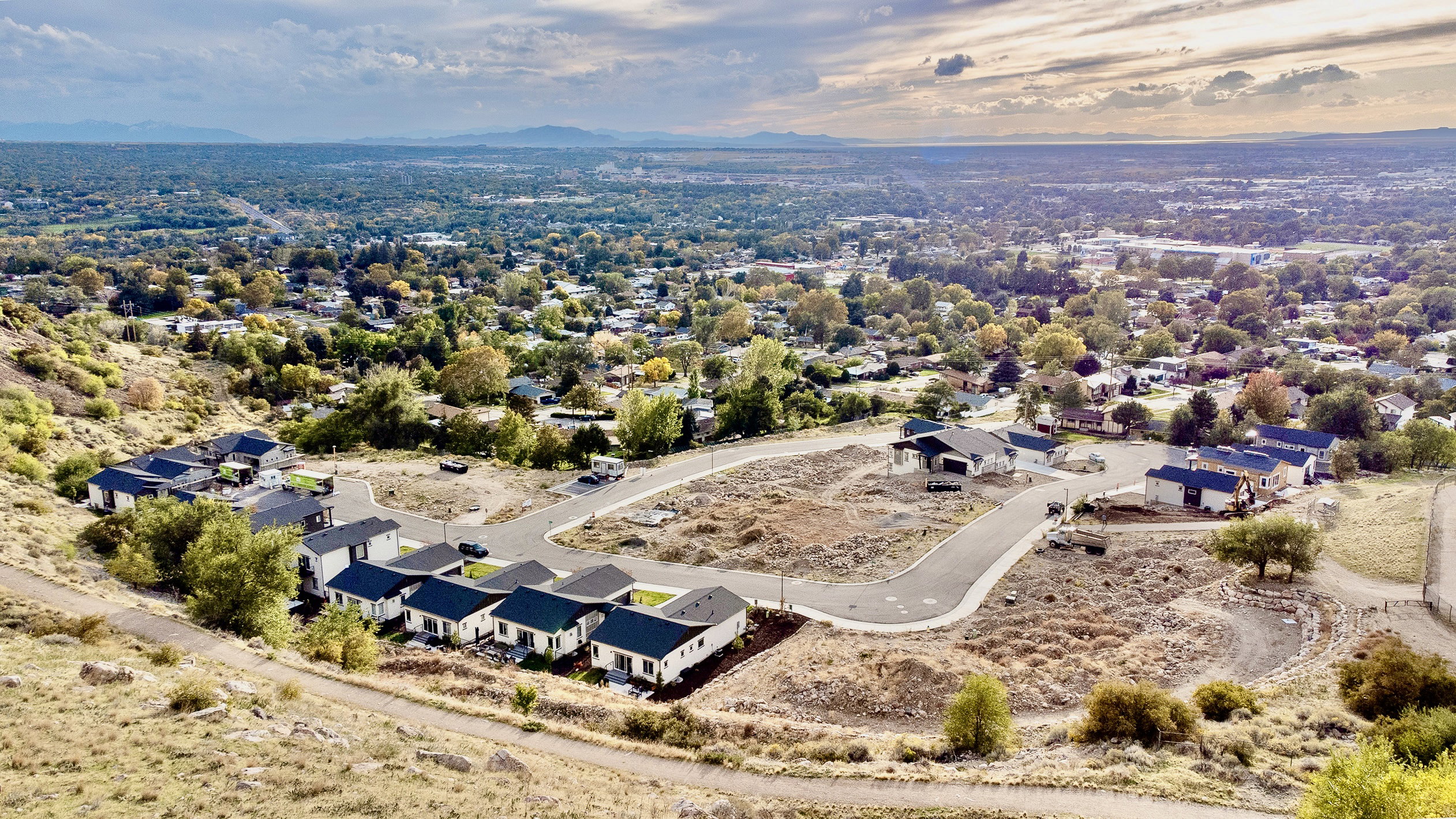 Panoramic view from the trail overlooking the subdivision