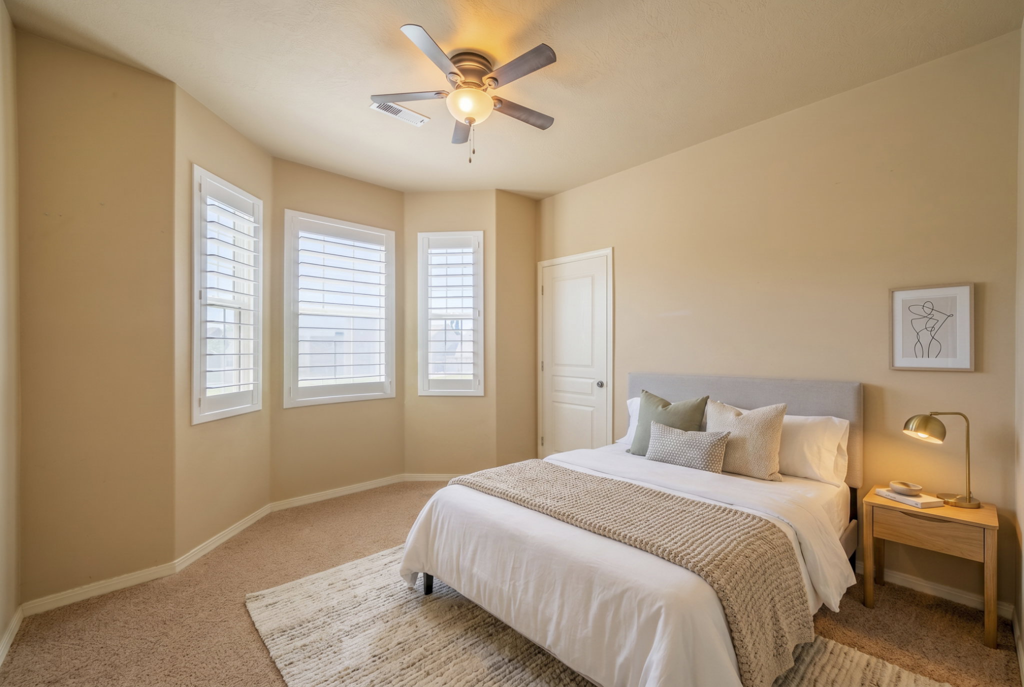Virtually staged 2nd bedroom