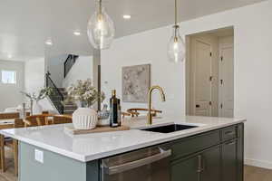 Photo of another home with the Ontario floorplan. Finishes will vary.
