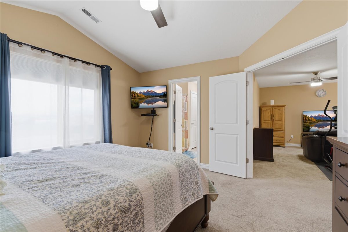 Primary Suite
