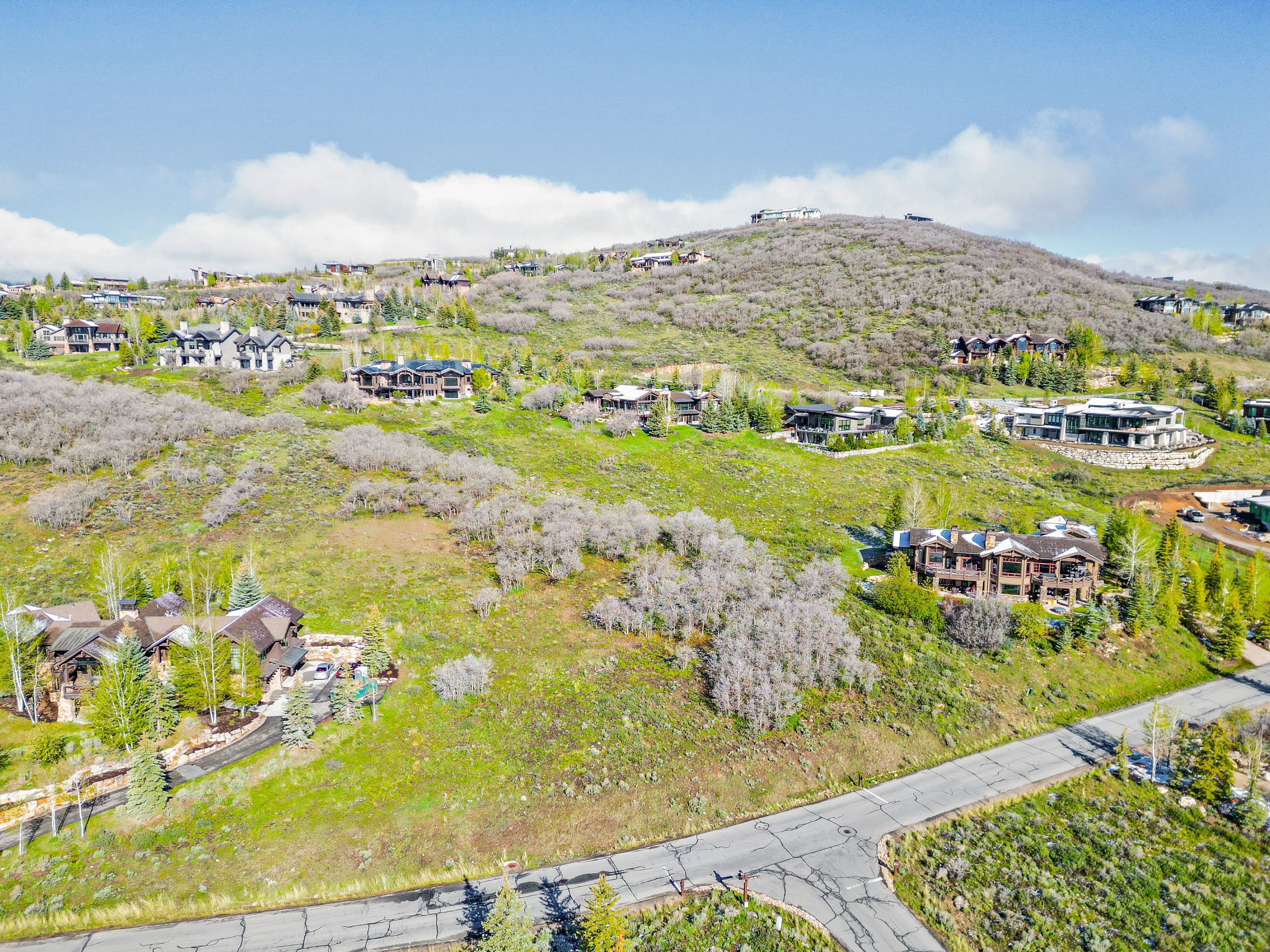 Hillside setting with multiple residences