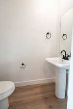 1/2 Bathroom