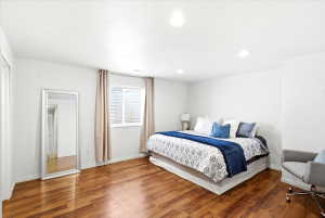 Huge bedroom #4 with large walk in closet