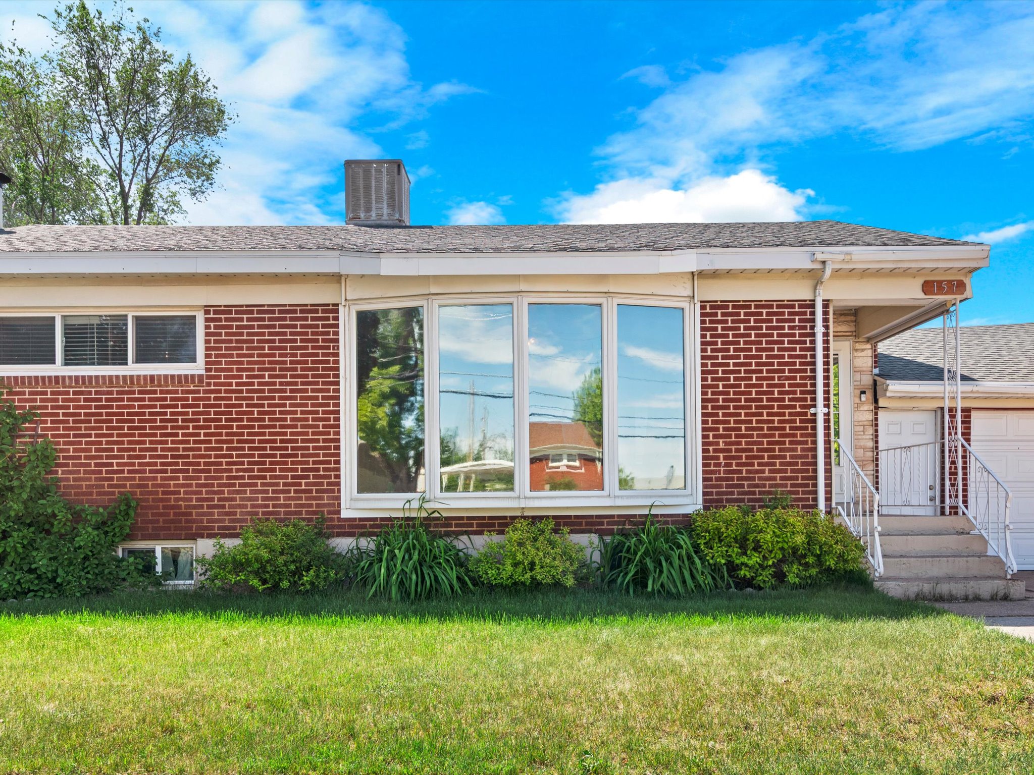 157 W 4400 S Washington Terrace UT 84405