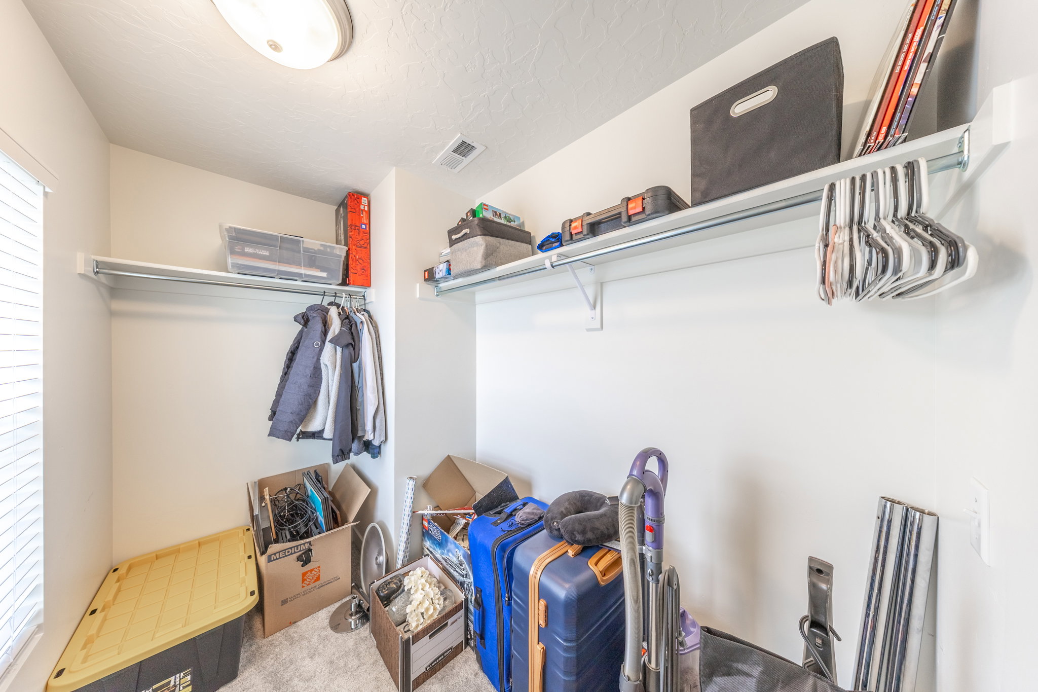 Walk-in closet