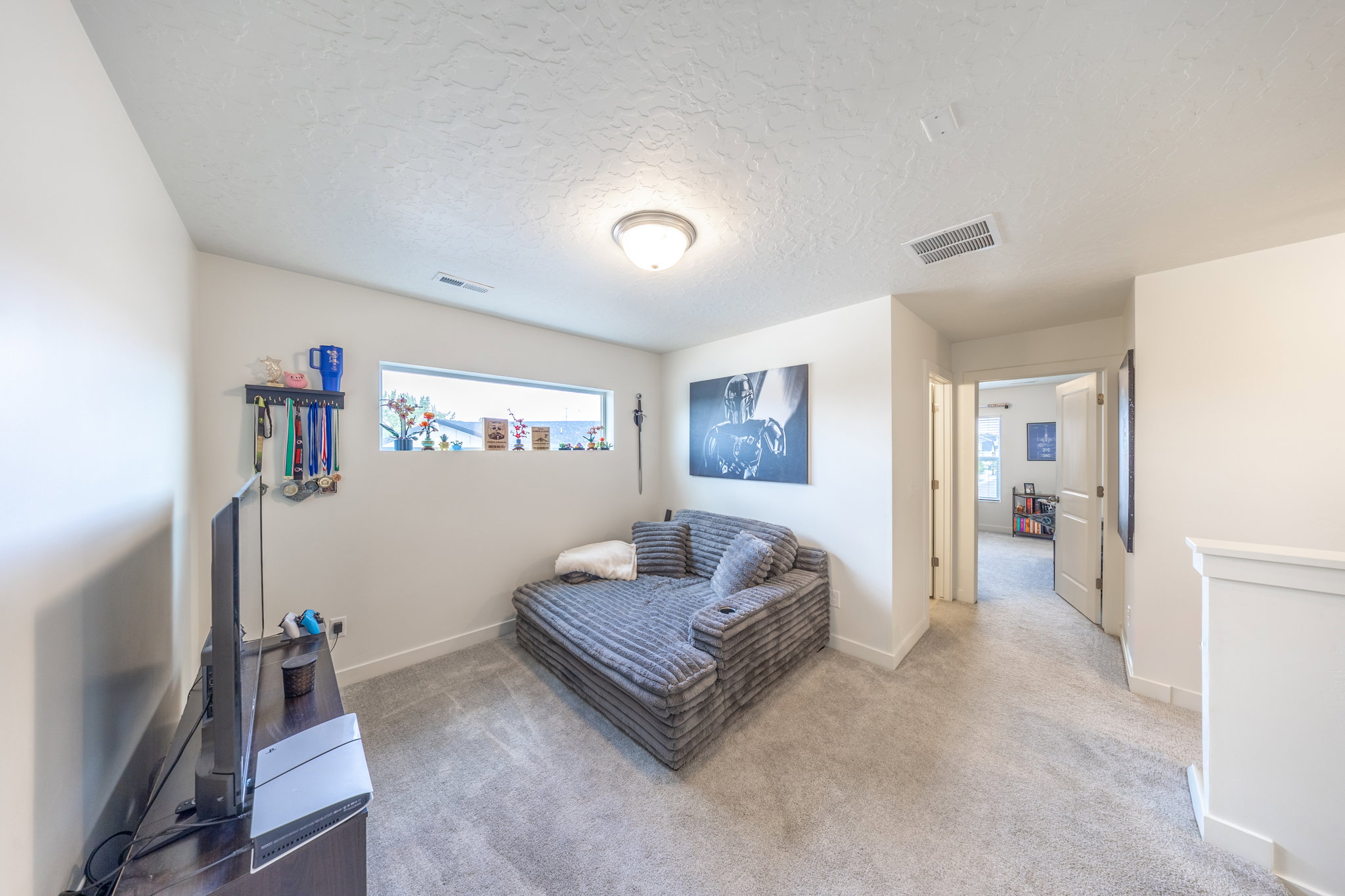 Upper-level loft space