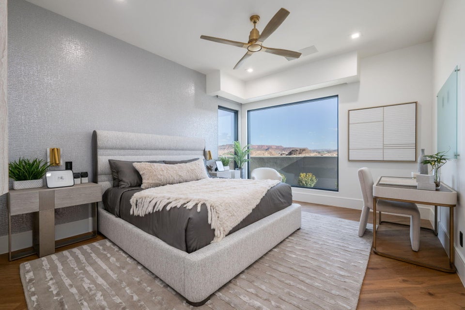 Floor-to-ceiling window offering expansive desert scenery