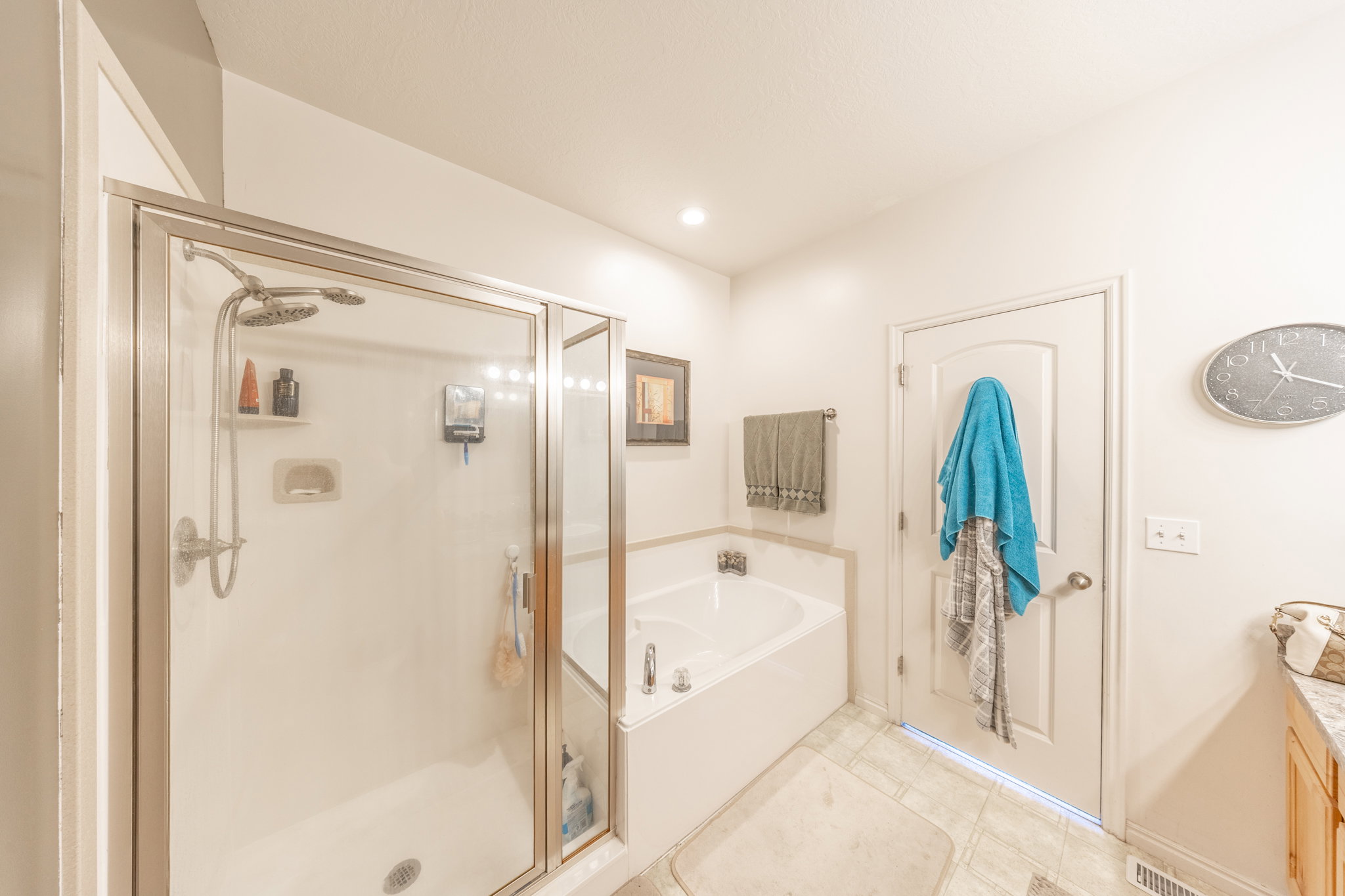 Primary bath with soaker tub and shower