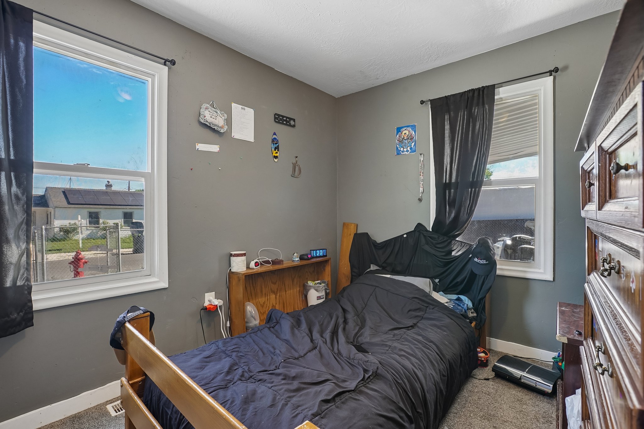Upstairs Bedroom 1