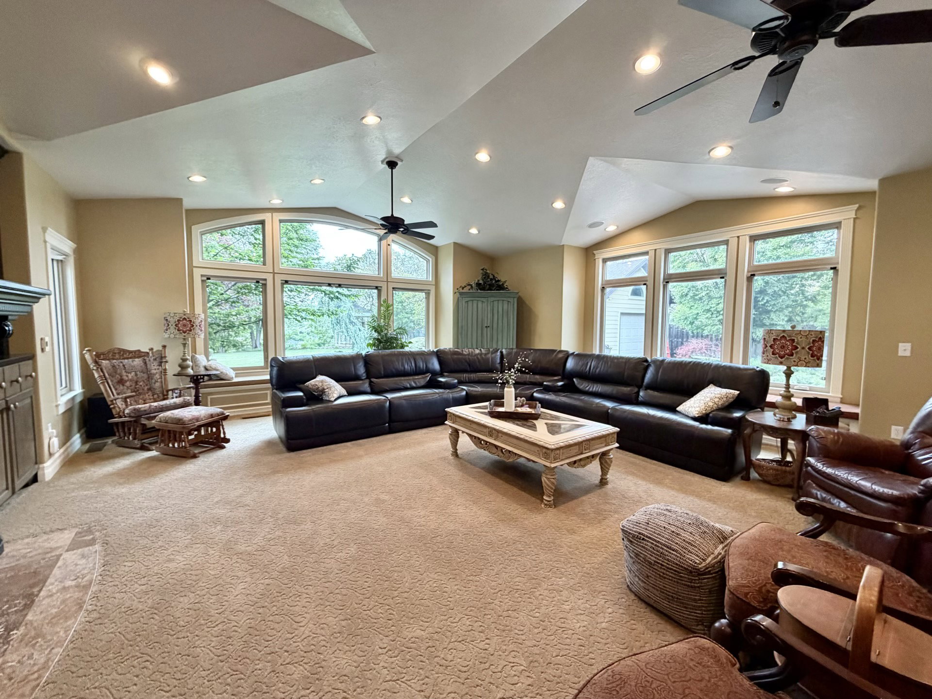 Vaulted ceilings with recessed lighting