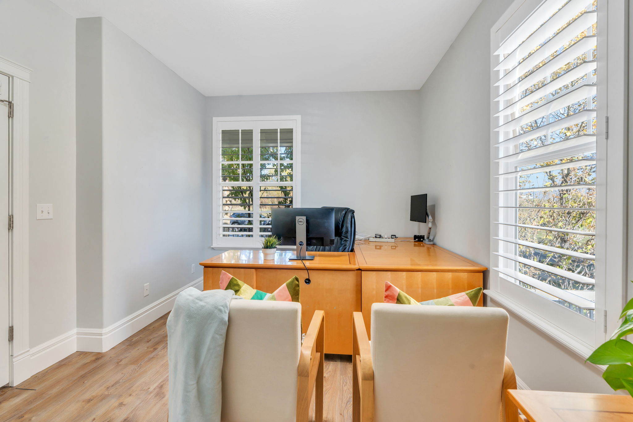Office space with natural lighting