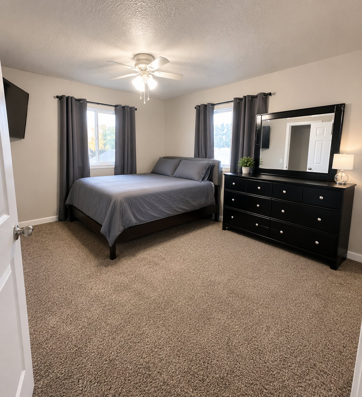 Master Bedroom Upstairs