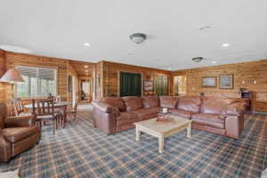 walkout, daylight basement