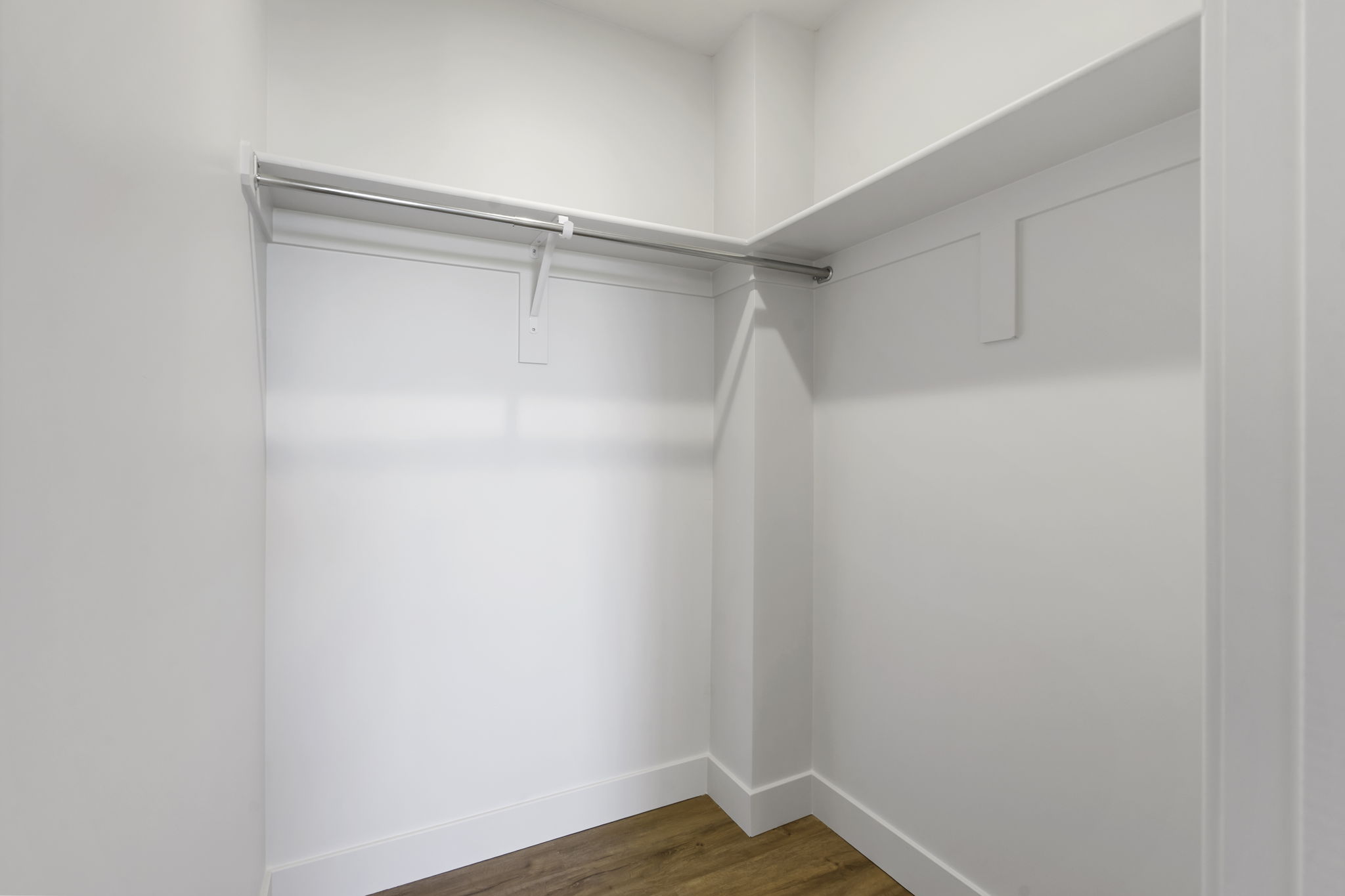 Each bedroom has walk-in closet