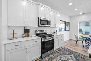 Photos shown are of the Model Home featuring the same floorplan. Finishes and selections may vary from the actual home.
