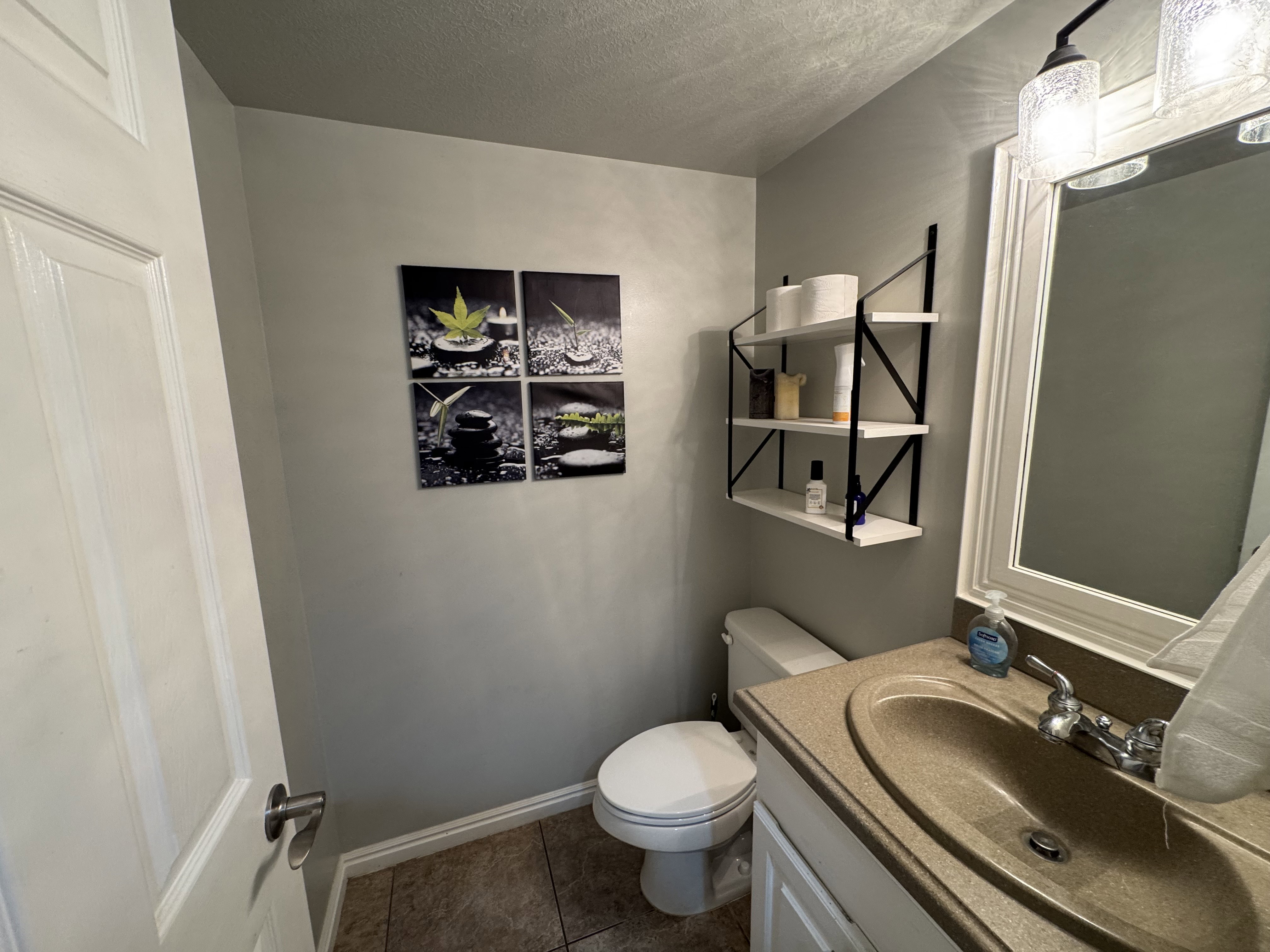 Bathroom featuring a neutral color palette