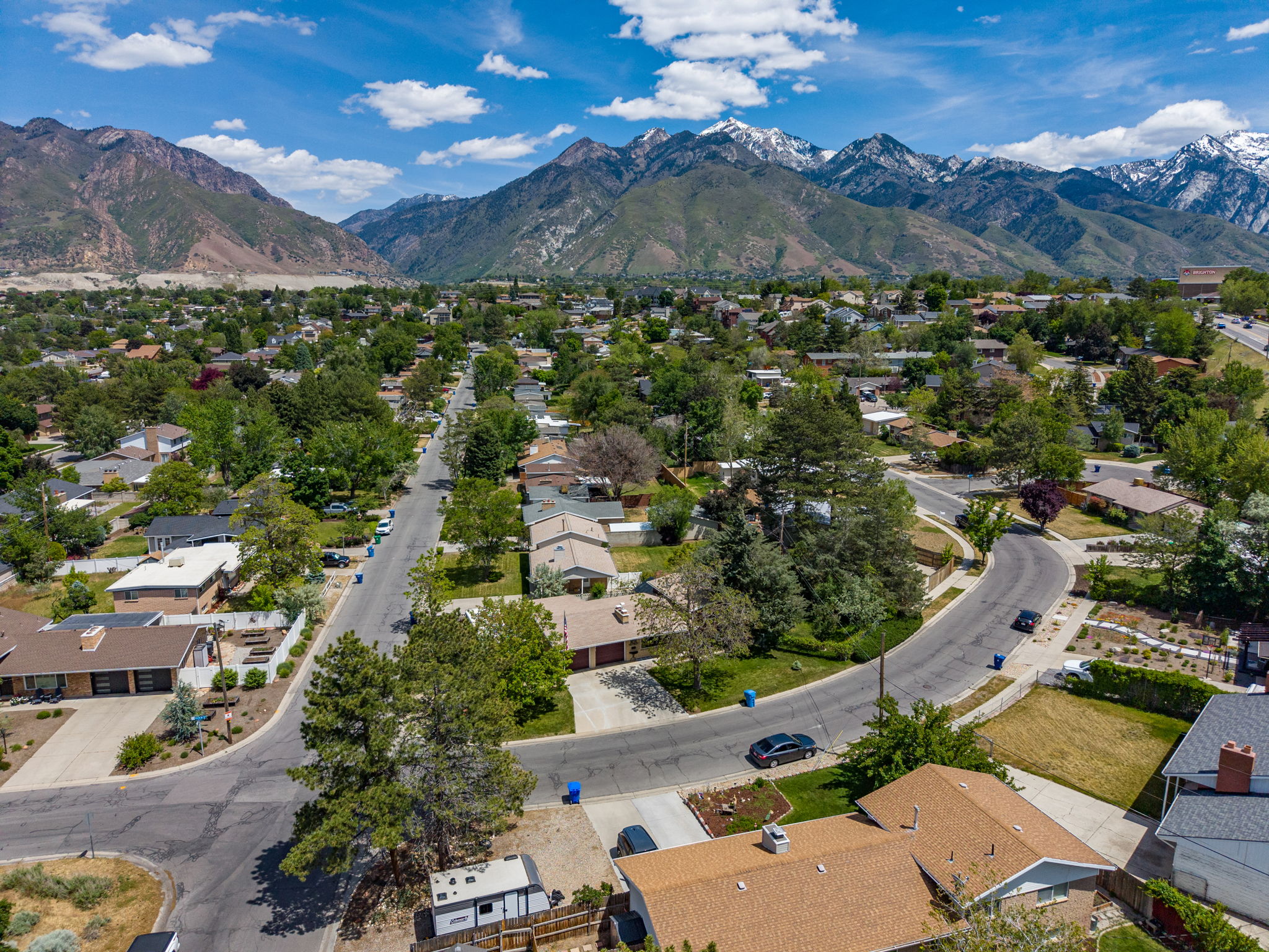 Cottonwood Heights Neighborhood! Mountain Views! Corner Lot! Mature Trees. RV Parking.