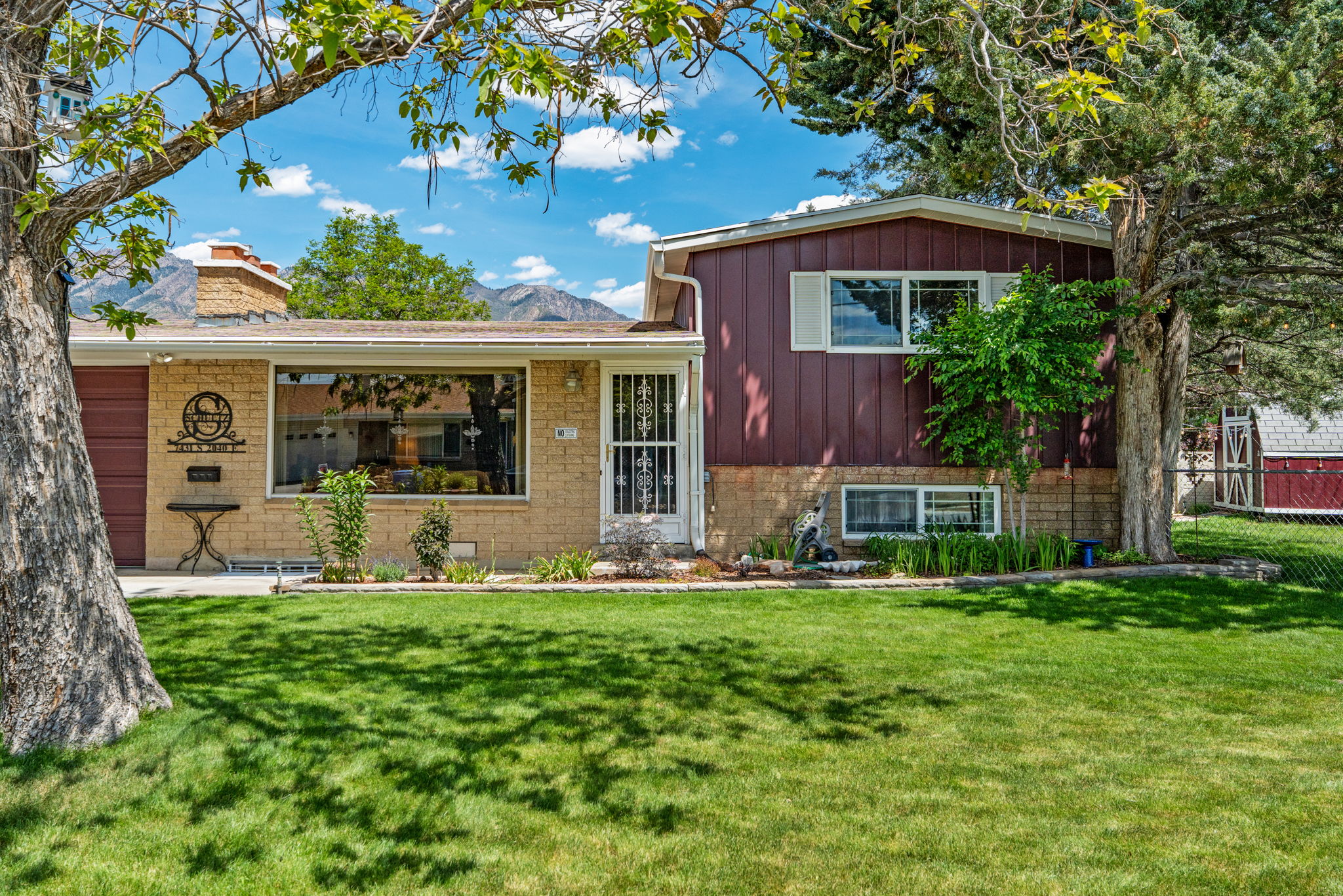Cottonwood Heights Neighborhood! Mountain Views! Corner Lot! Mature Trees. RV Parking. Private Yard.