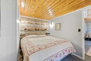 Natural wood-plank ceiling