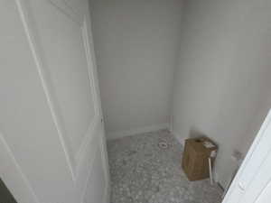 1/2 bath