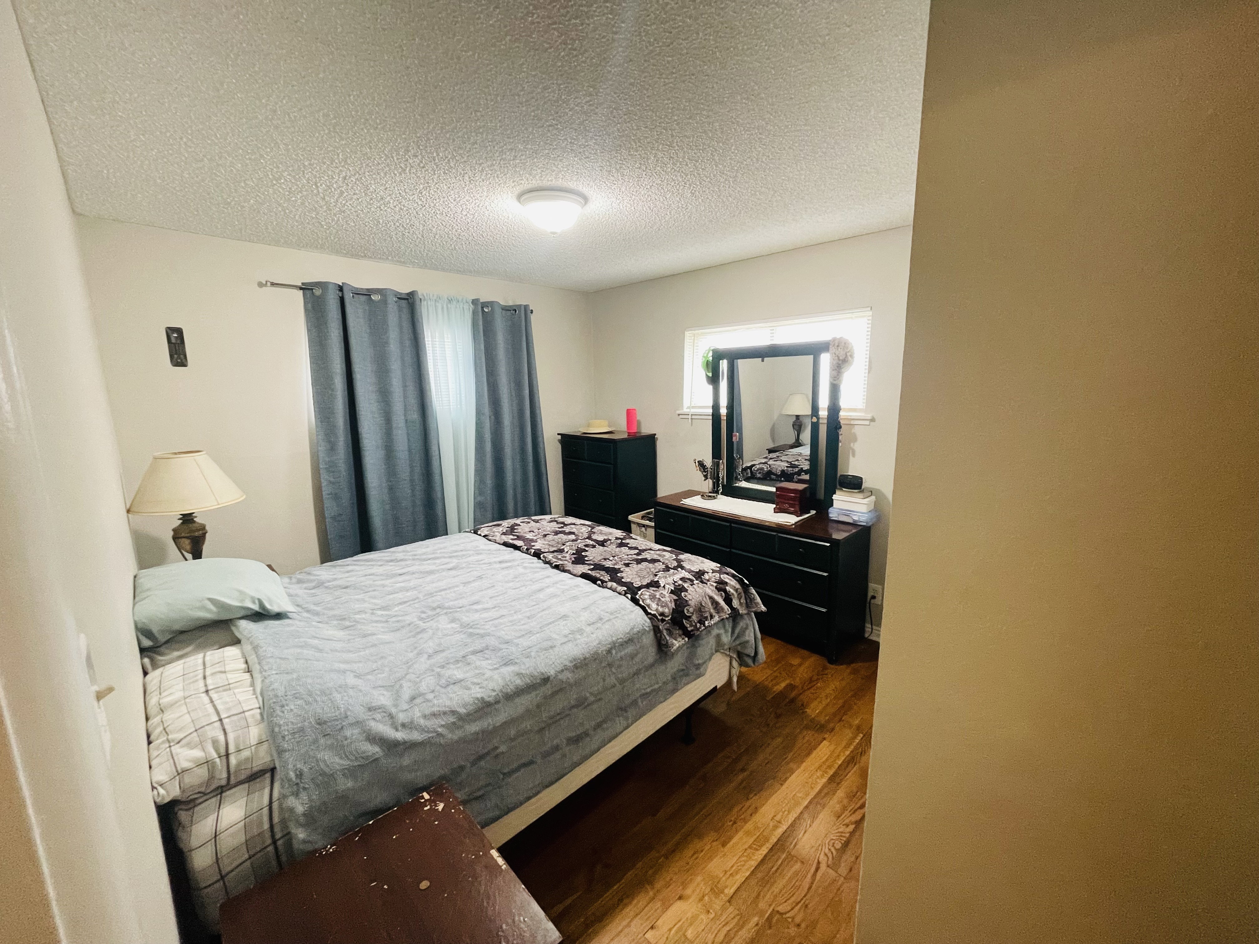Hardwood-style flooring throughout