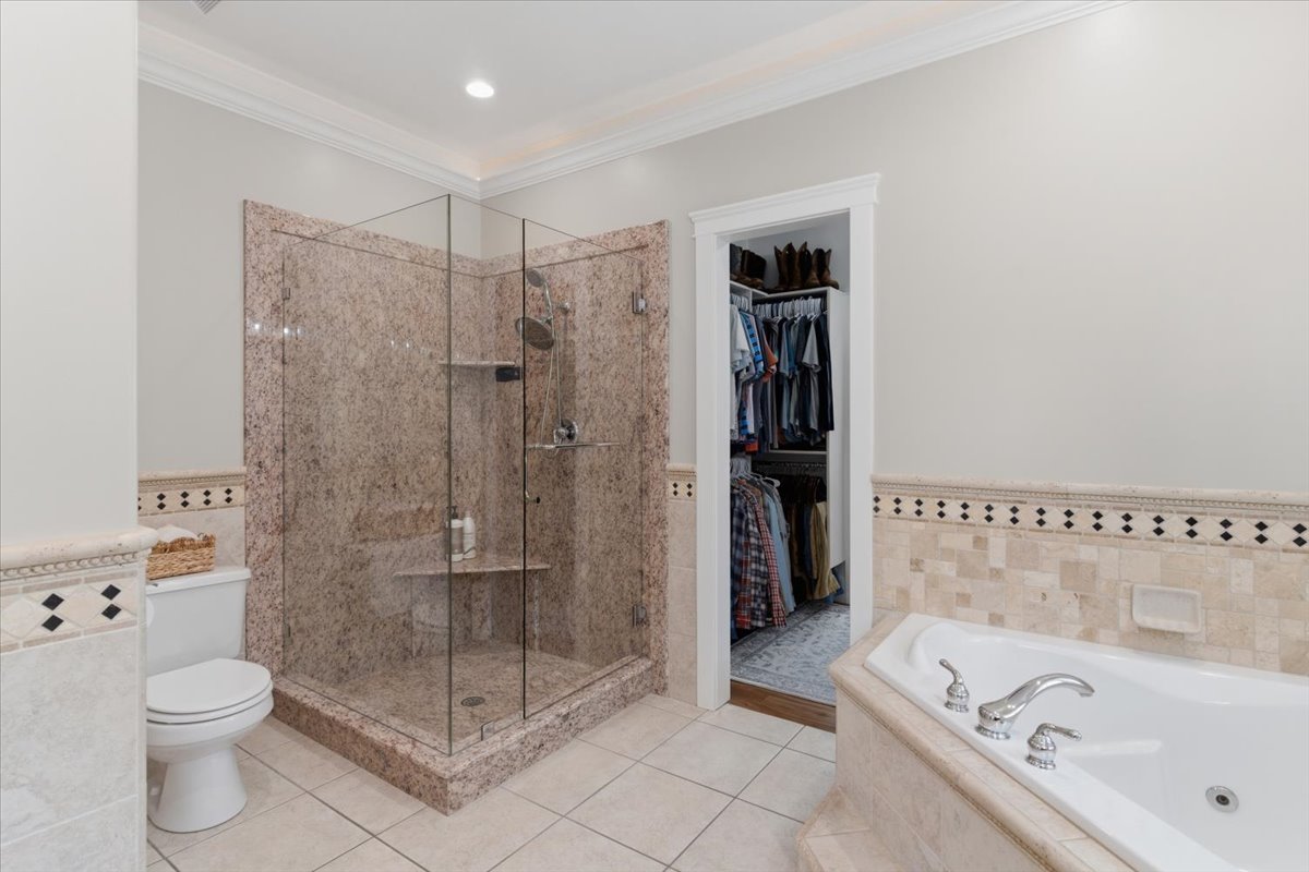 Primary Suite Bathroom