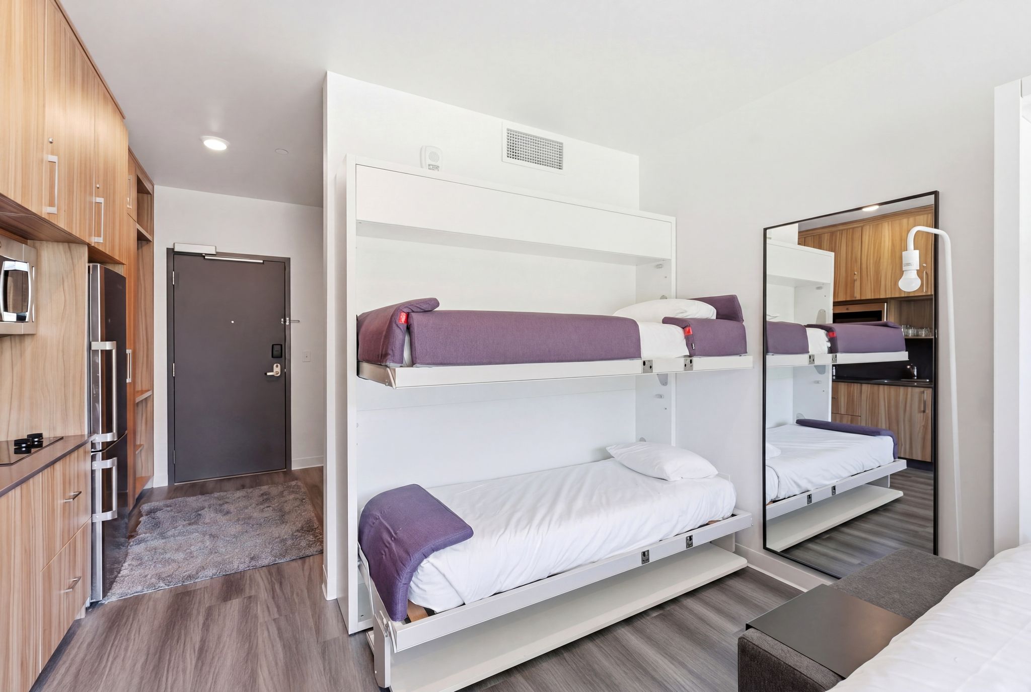 Integrated murphy bunk beds with white frames