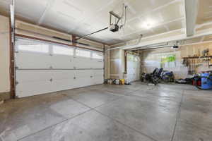 Spacious 3+ Garage