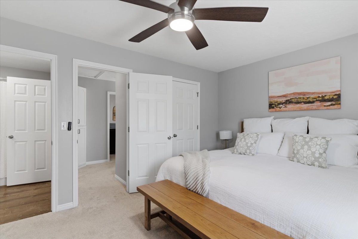 Primary Bedroom with walk in closet.