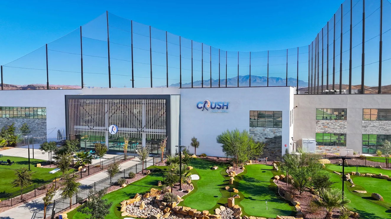Guests enjoy discounts at Crush Golf while staying at the Bloomington Villas!