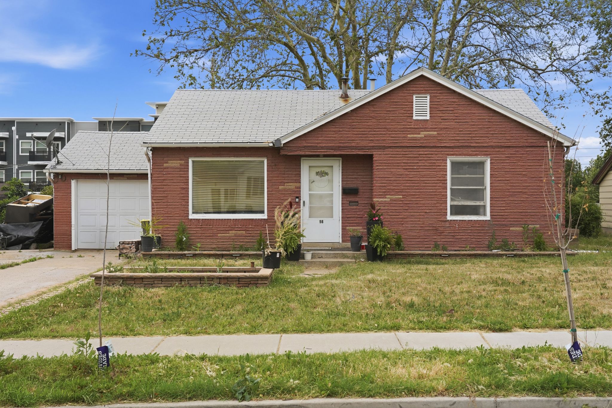 98 S 350 E Clearfield UT 84015