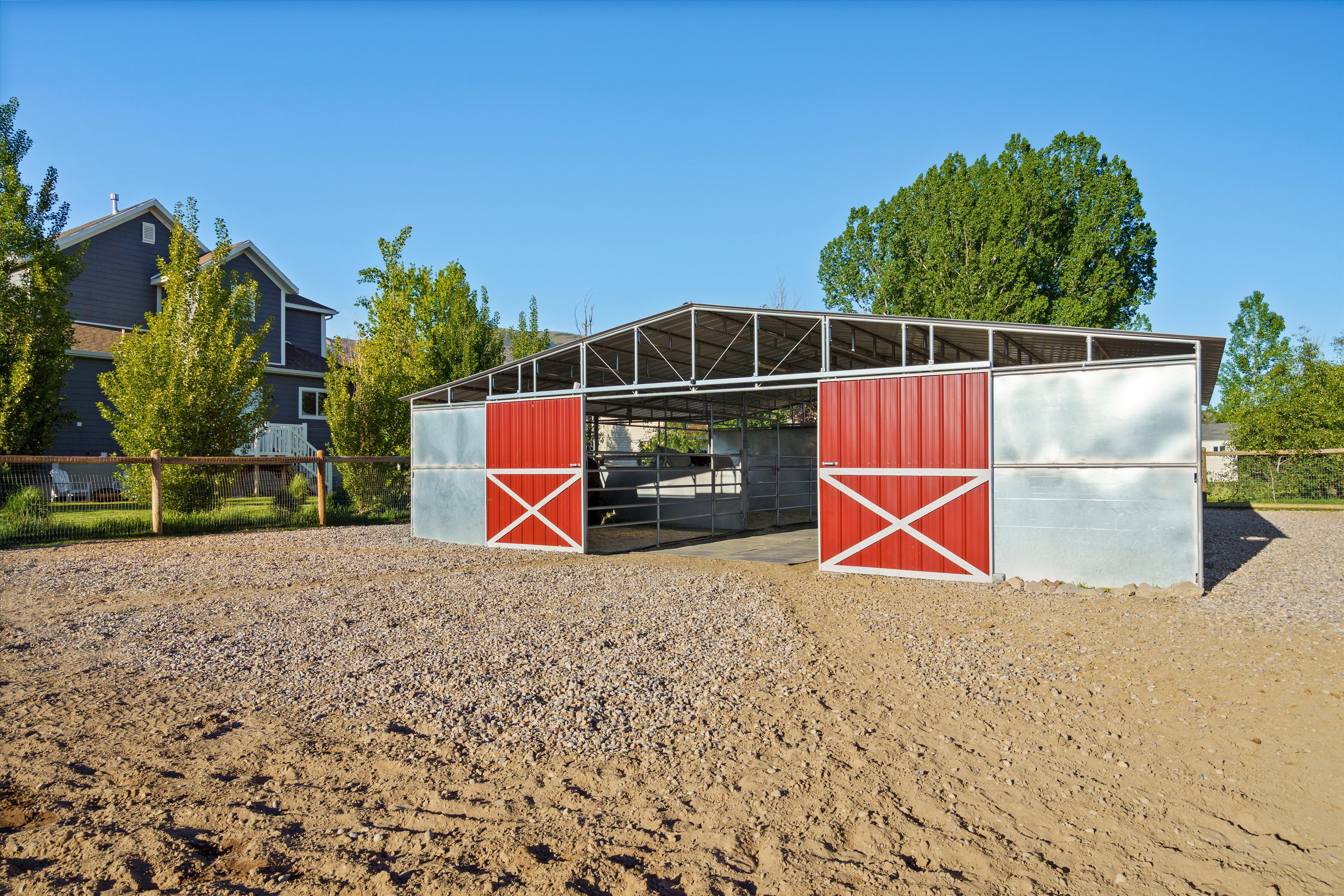 Stable