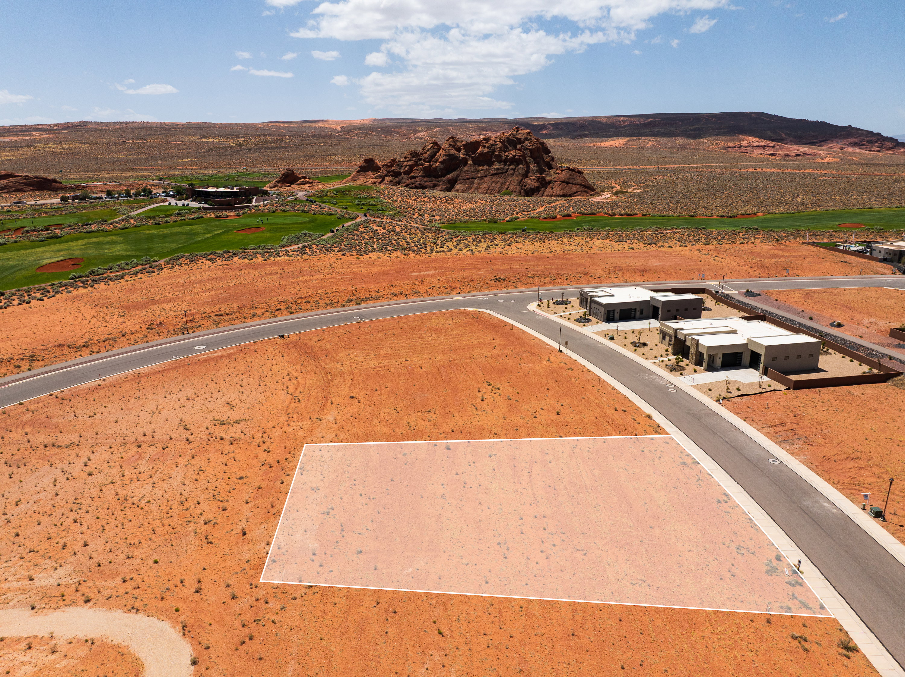 Gorgeous .46 Acre Lot in the Estates at Sand Hollow