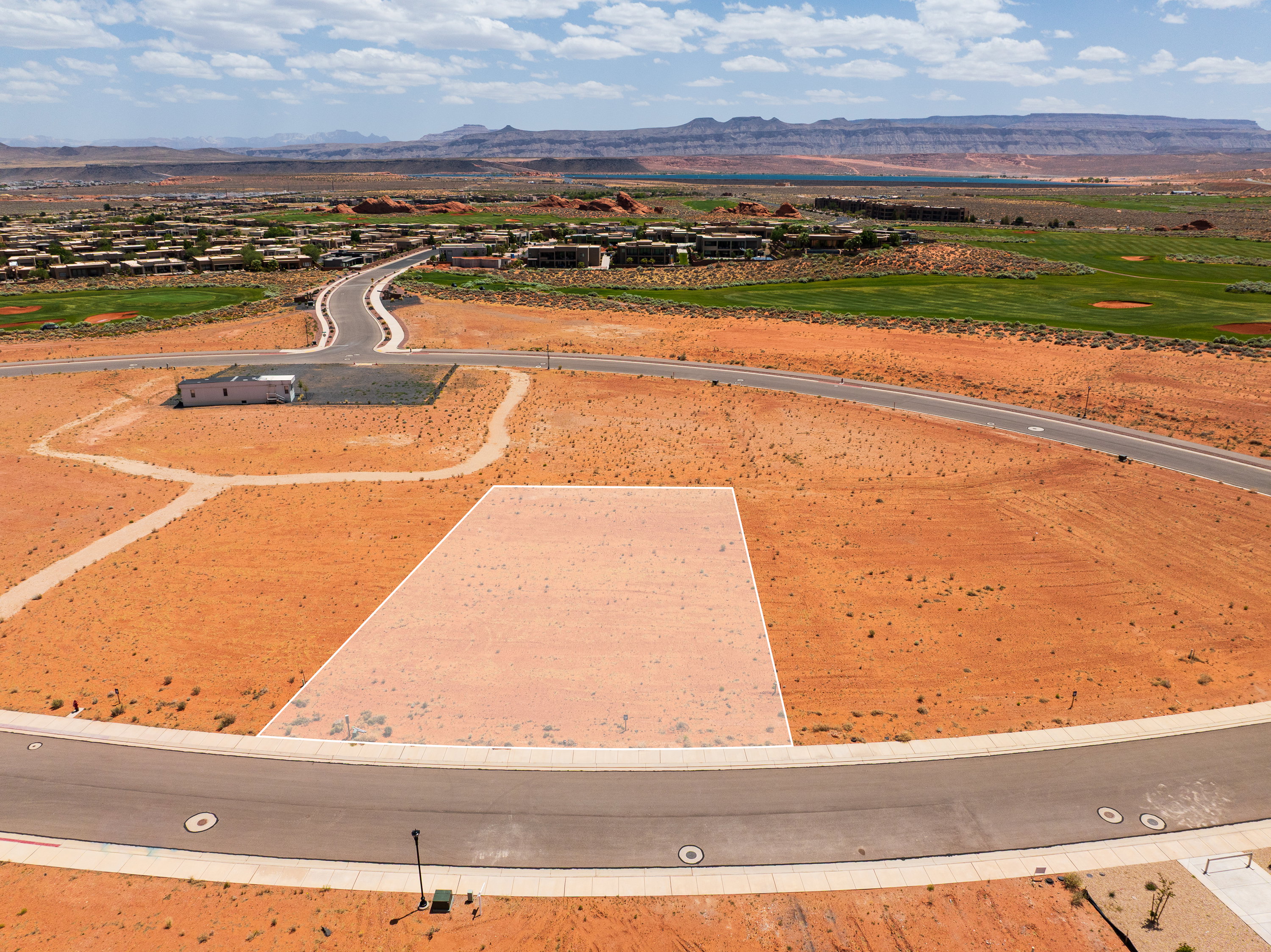 Gorgeous .46 Acre Lot in the Estates at Sand Hollow
