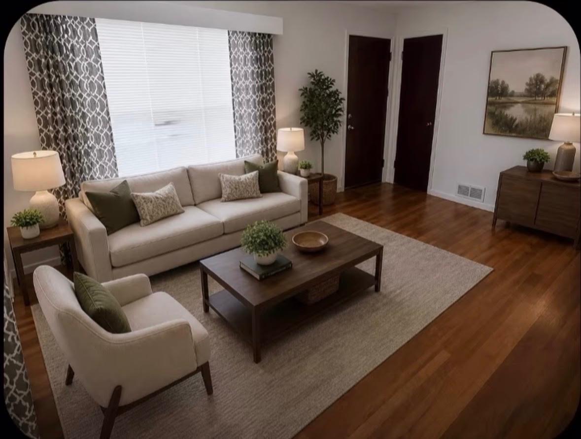 Big windows, nice and bright!