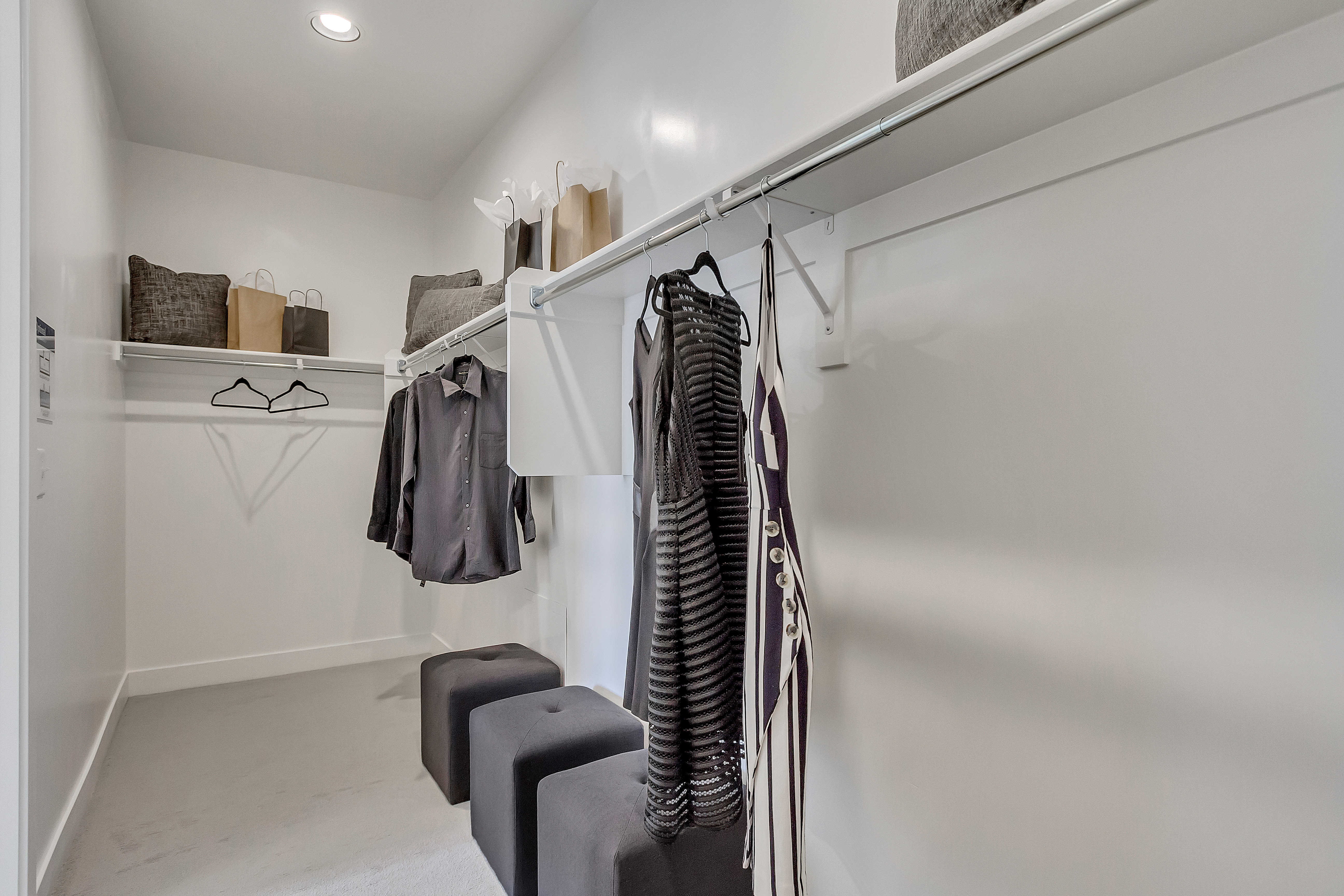 *MODEL HOME PICTURE*