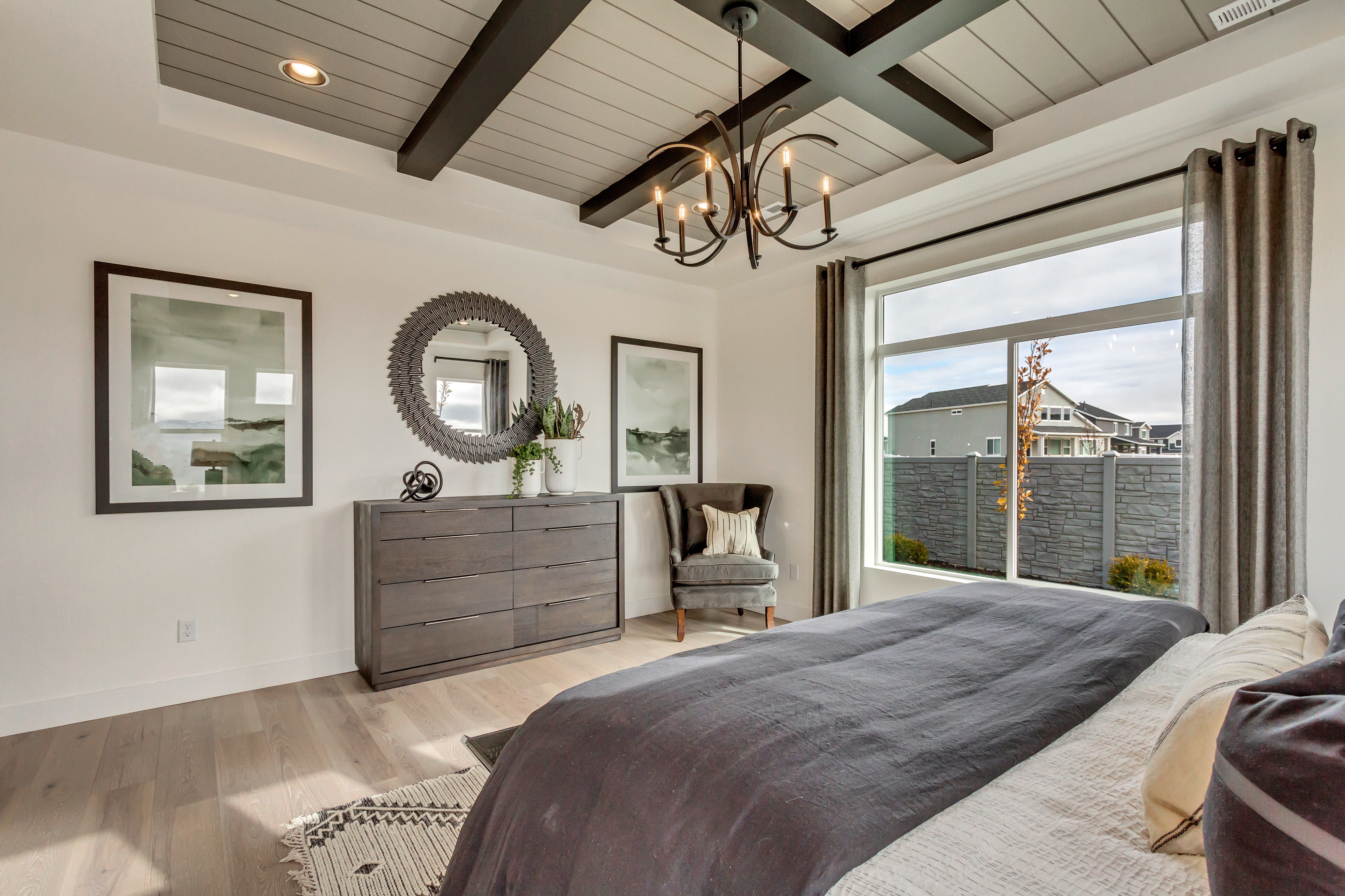 *MODEL HOME PICTURE*