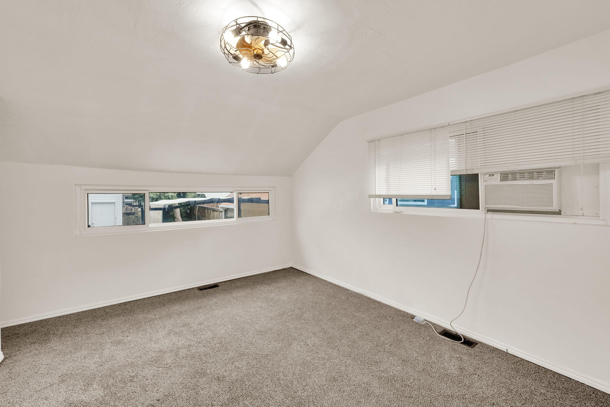 Bonus room