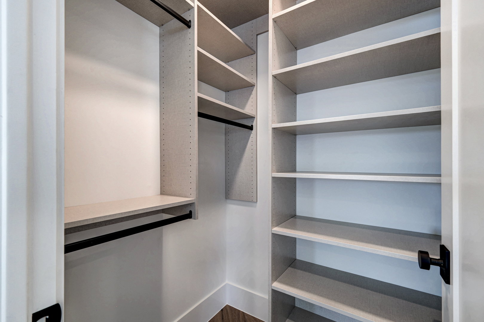 3rd bedroom closet