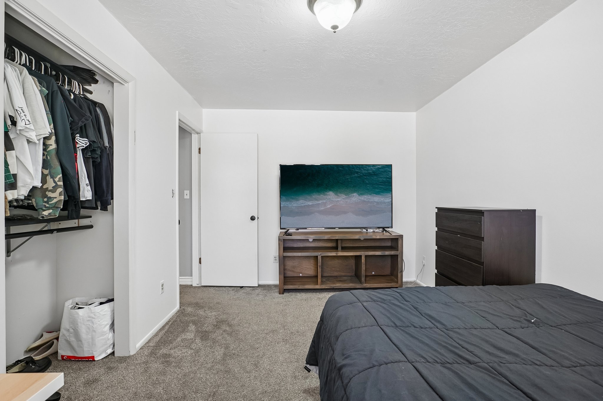 White walls with textured ceilings