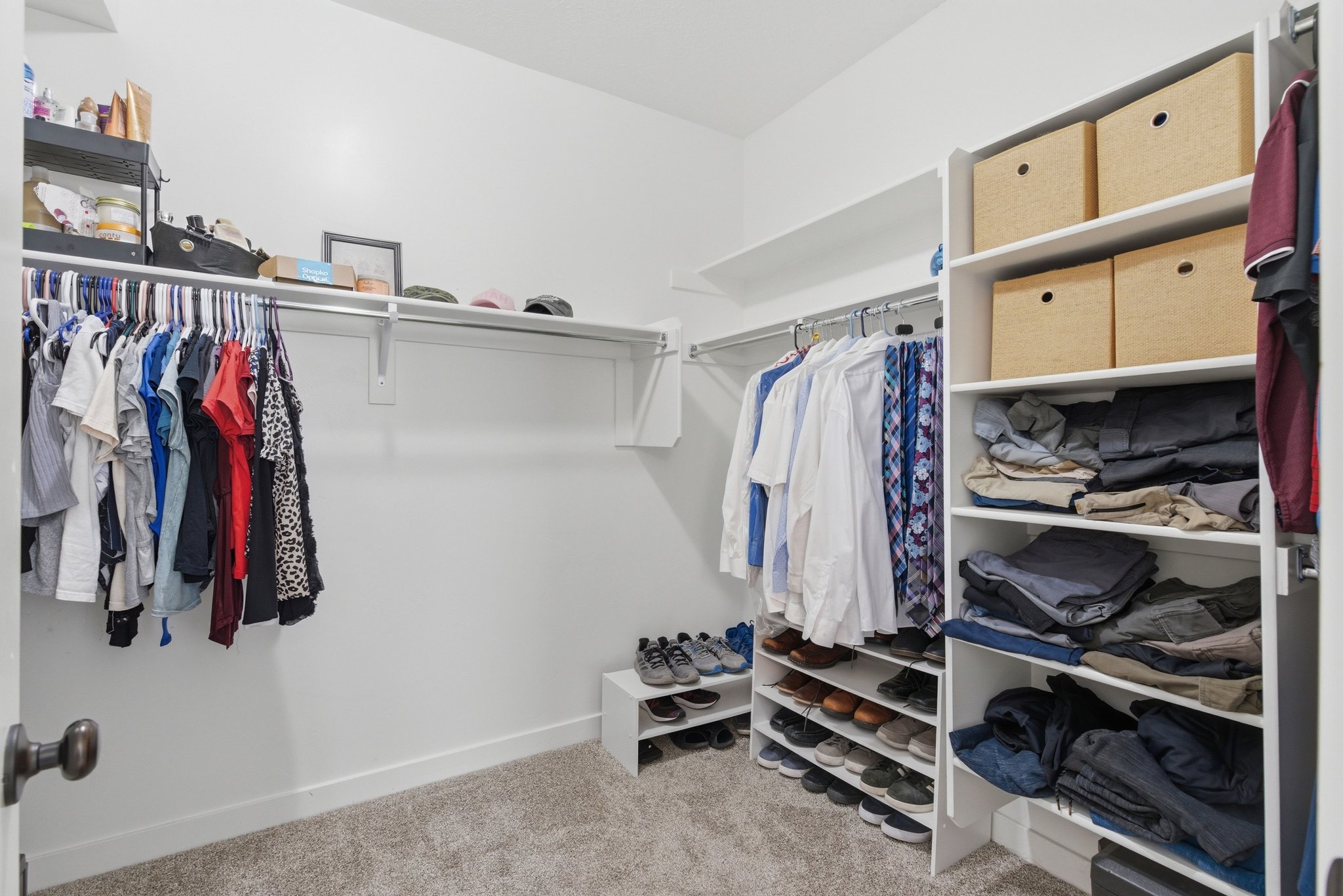 Walk-in closet