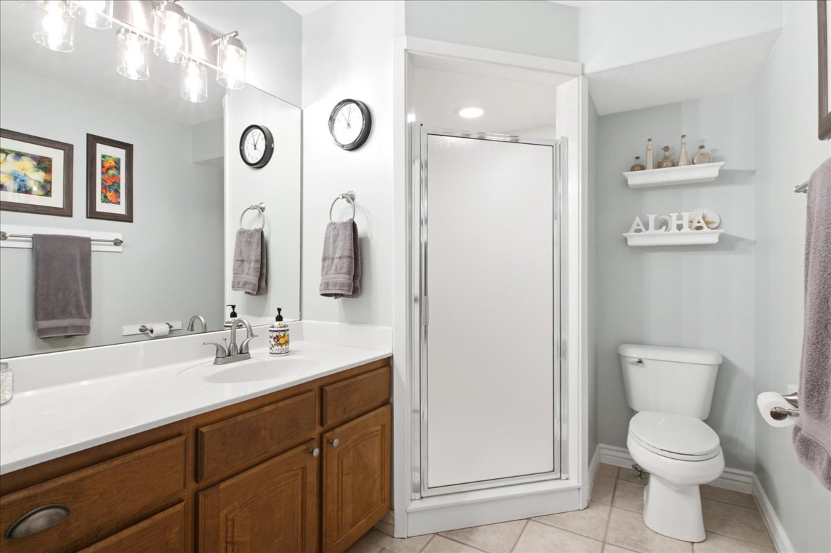 Spacious ¾ bath
