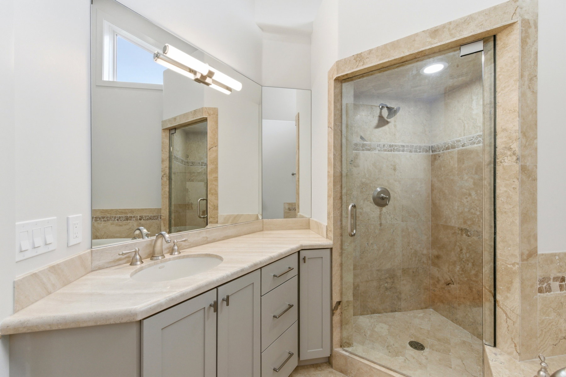 #3 Guest Suite Bathroom
