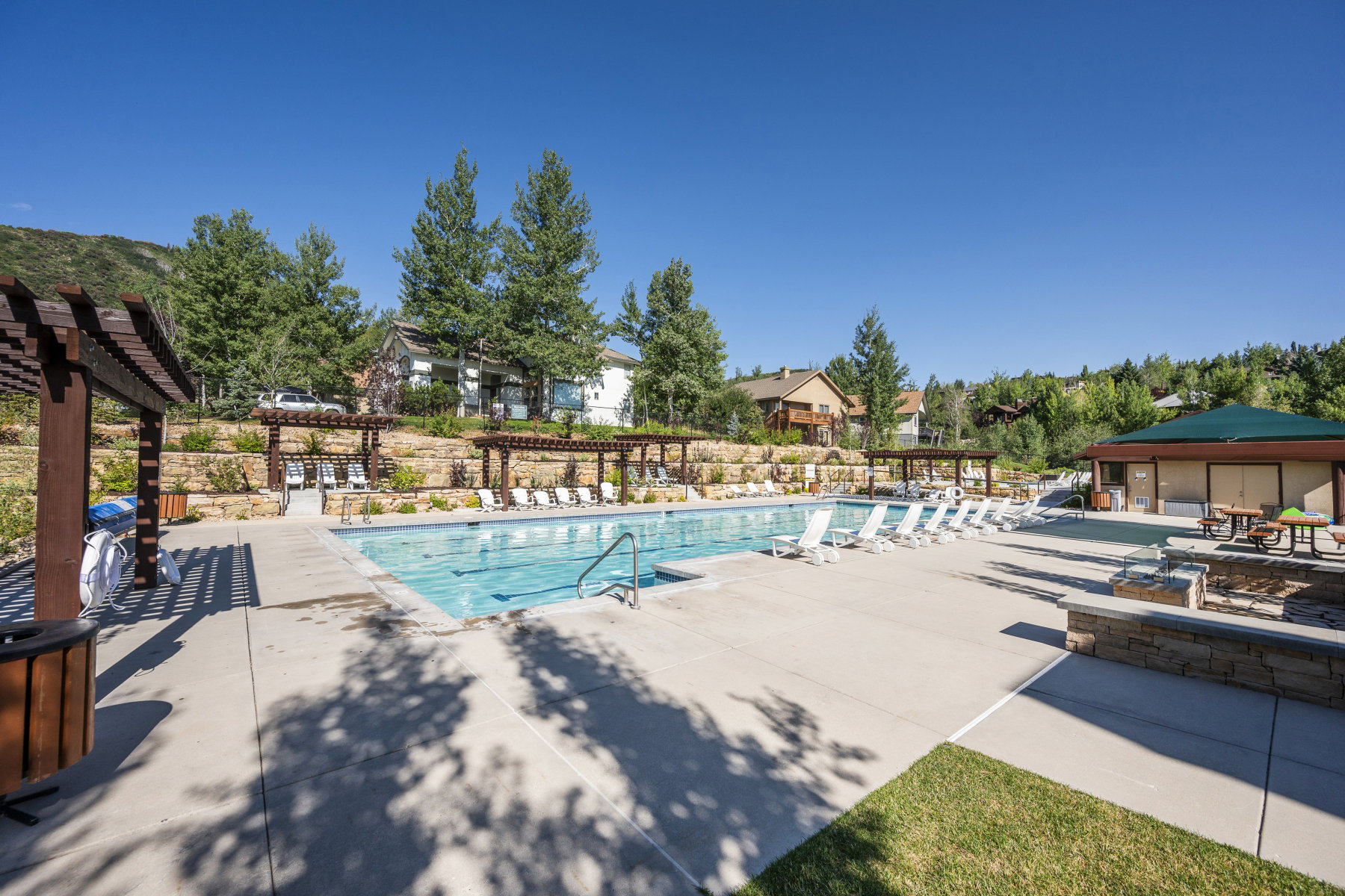 Sun Peak Outdoor Pools