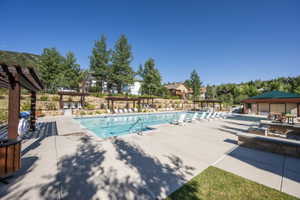 Sun Peak Outdoor Pools