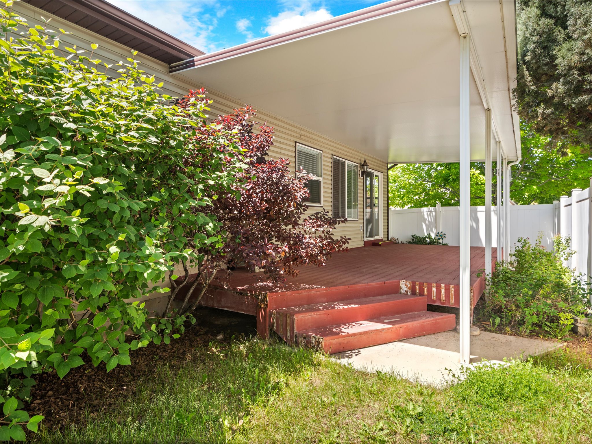 Covered outdoor deck with steps